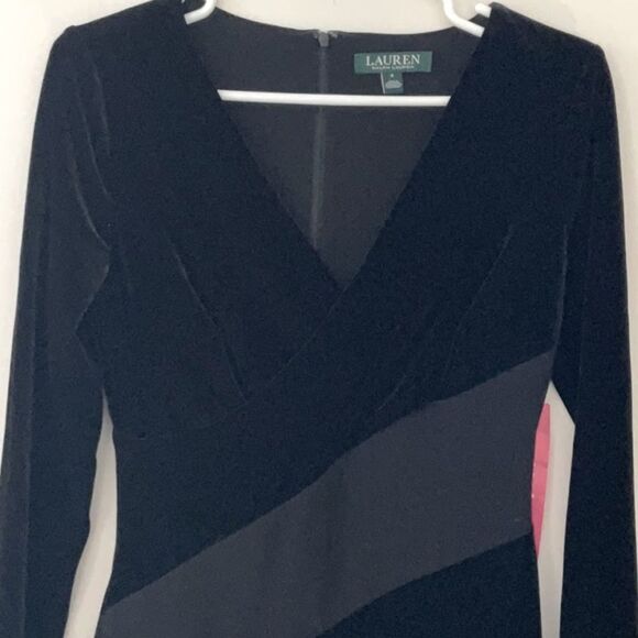 RALPH LAUREN NWT VELVET V NECK LONG SLEEVE A LINE DRESS BLACK SIZE 2 - Picture 3 of 13